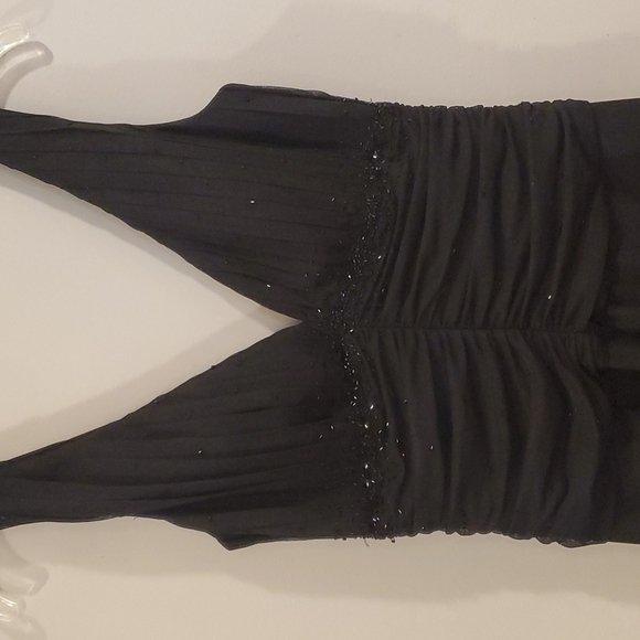 JS Boutique sleeveless cocktail dress - Picture 3 of 5